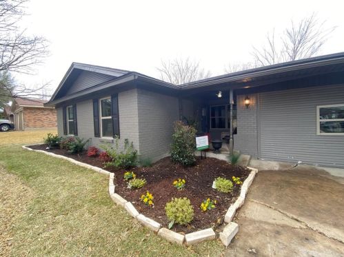 213 Brookhaven Ter, Commerce, TX 75428-2001