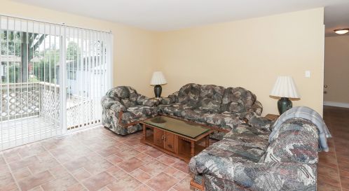 95 Windsor Ln, Glendale Heights, IL 60139-3021