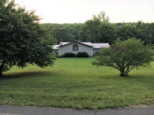 10227 Old 88 Rd, Rudy, AR 72952-8525