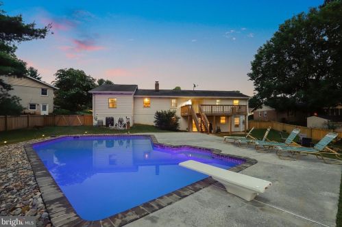 7302 Aspen Ct, Middletown MD  21769-7605 exterior