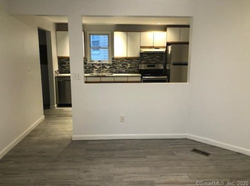 8 Cleveland Ter, Norwalk CT  06854-3506 exterior