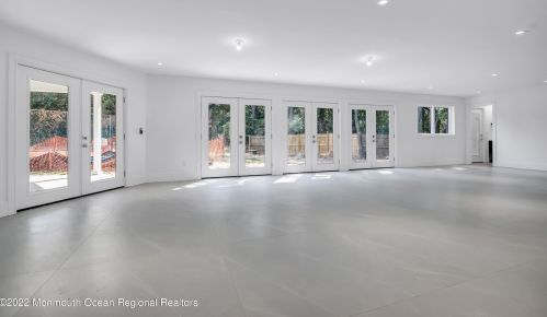 171 Wall St, Tinton Falls NJ  07724-2416 exterior