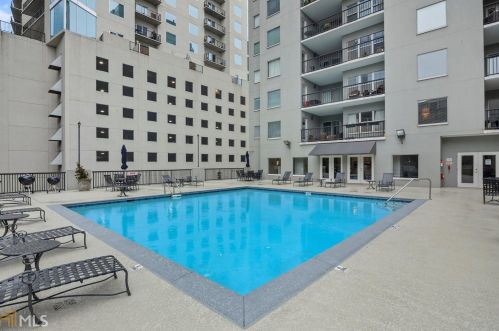 275 13th St, Atlanta GA  30309-7636 exterior