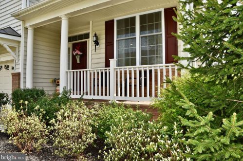 15515 Admiral Baker Cir, Haymarket, VA 20169-8177