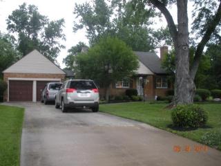2625 Stonequarry Rd, Dayton, OH 45414-1409