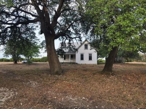 859 County Road 4190, Clifton, TX 76634-5042