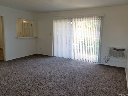 9331 Sage Ave, Riverside, CA 92503-3853