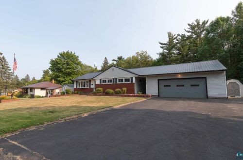 9510 Seaver Ave, Duluth, MN 55808-1332