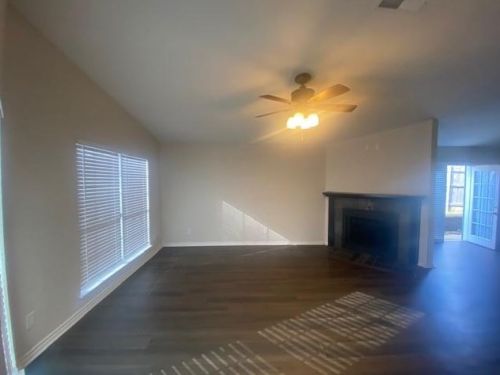 4121 Periwinkle Dr, Fort Worth TX  76137-3000 exterior