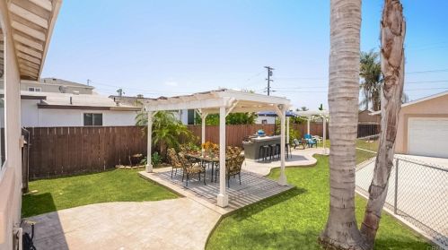 718 Alpine Ave, Chula Vista CA  91910-5909 exterior