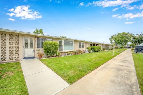 13199 El Dorado Dr, Seal Beach, CA 90740-3386
