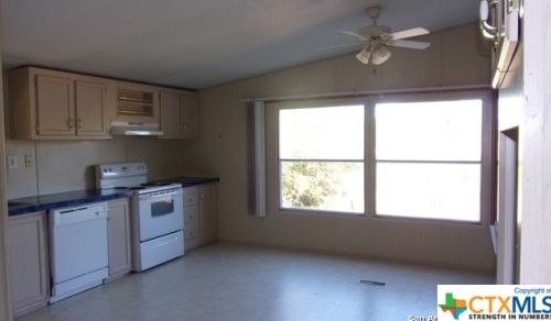 1106 Indian Holw, Spring Branch TX  78070-4100 exterior