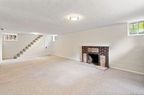 2877 Eudora St, Denver CO  80207-3056 exterior