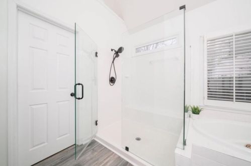 3810 Stonebriar Ct, Duluth GA  30097-2239 exterior