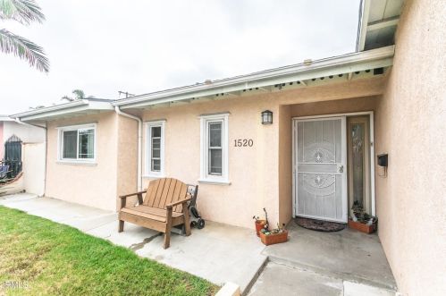 1520 Woodland St, Oxnard, CA 93035-3471