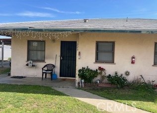 221 Palm Ave, Rialto, CA 92376-5825