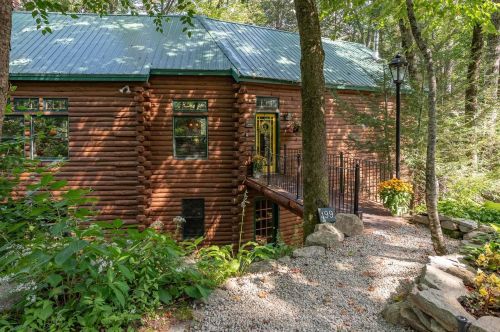 199 Hemlock Ln, Barrington, NH 03825-5042