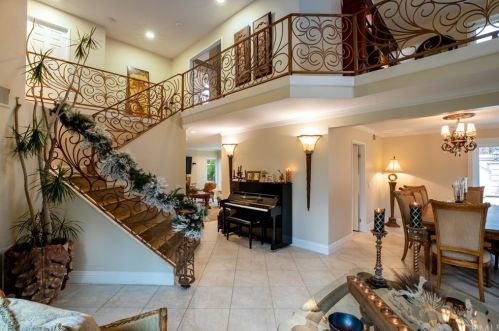 1 Salina, Irvine CA  92614-5388 exterior
