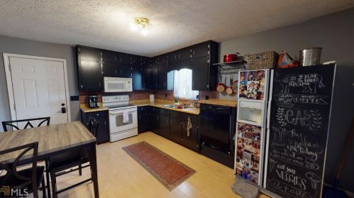 115 Driver St, Temple, GA 30179-3833