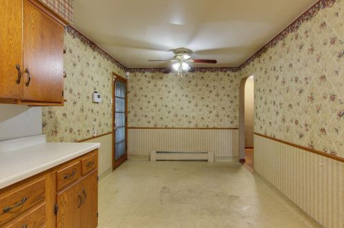 987 Hall Ave, Saint Paul MN  55118-1421 exterior