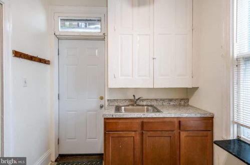 23 Hartley St, York PA  17401-3314 exterior