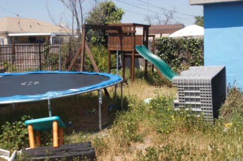 1211 Grandee Ave, Compton, CA 90220-4211