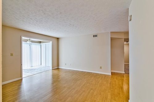 1102 Augusta Dr, Marietta GA  30067-4448 exterior