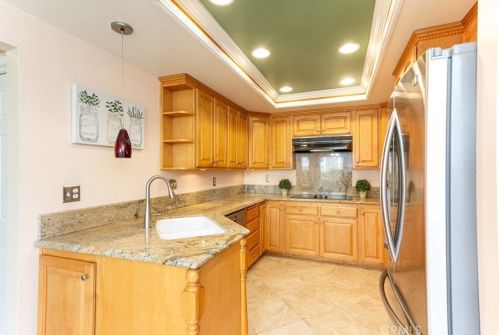 6032 Silverspur Trl, Anaheim CA  92807-4717 exterior