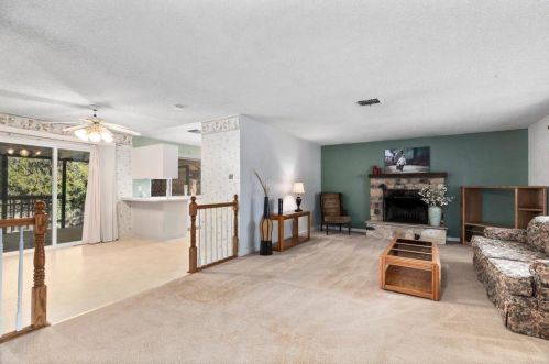 4481 Justine Ave, Diamond Springs, CA 95619-9324