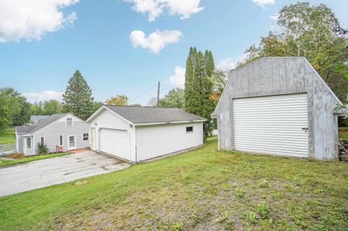 2531 Plymouth Ave, Duluth MN  55811-3142 exterior
