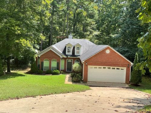 5125 Woodmond Dr, Villa Rica, GA 30180-7834