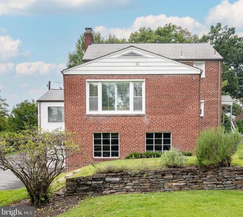 9605 Sutherland Rd, Silver Spring MD 20901-2314 exterior