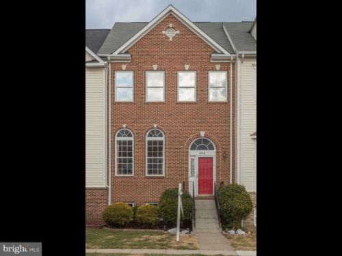 624 Springhouse Sq, Leesburg, VA 20175-5644