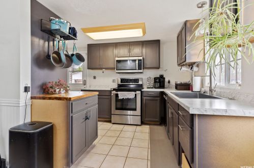 434 600, Perry UT 84302-1347 exterior