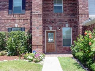 5327 Meadow Canyon Dr, Sugar Land TX  77479-8876 exterior