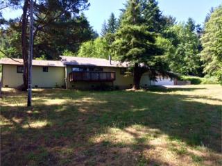 2074 Cochran Rd, Mckinleyville, CA 95519-9236