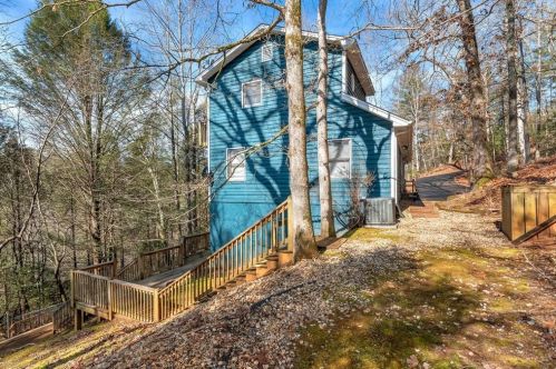 455 White Pine Ln, Clarkesville, GA 30523-3020