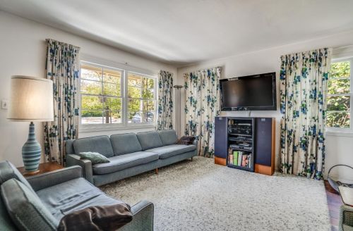2719 Bryant St, Palo Alto, CA 94306-2309