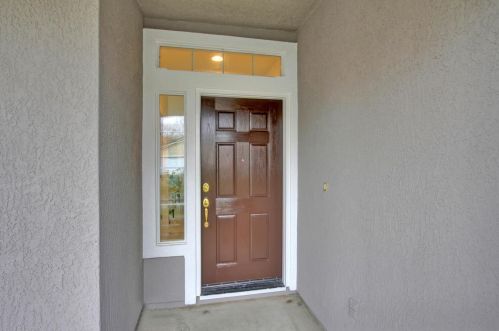 9395 Bennoel Way, Elk Grove, CA 95758-7621