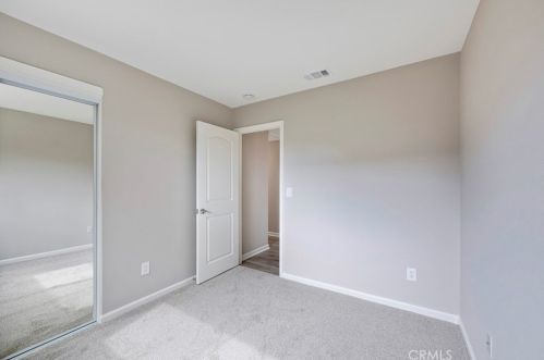 6969 Hillside Ave, Riverside CA  92504-2071 exterior