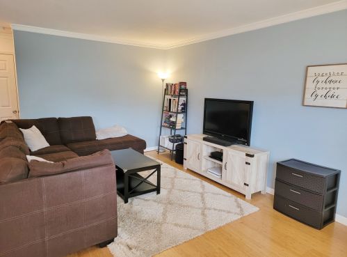 436 Cambridge Dr, Palatine, IL 60067-2364