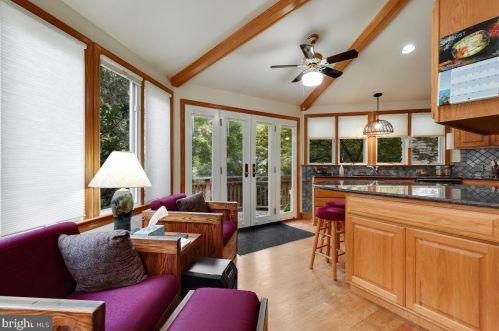 7308 Cedar Ave, Silver Spring MD 20912-4246 exterior