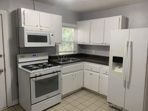 2835 Burton Rd, Atlanta GA  30311-1227 exterior