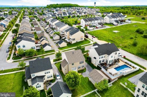 200 Colston Rd, Charles Town WV  25414-5493 exterior