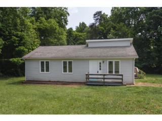 5140 Dawnwood Dr, Graham, NC 27253-9609