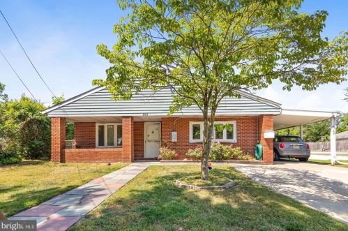 203 Church St, Blenheim, NJ 08012-3906