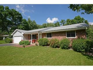 1630 Olive Ln, Minneapolis MN  55447-2648 exterior