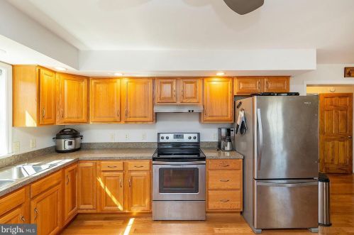2694 Clarence Taylor Rd, Springfield WV  26763 exterior