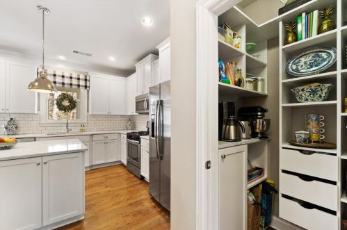 2181 Collins Ridge Dr, Atlanta GA  30318-1243 exterior