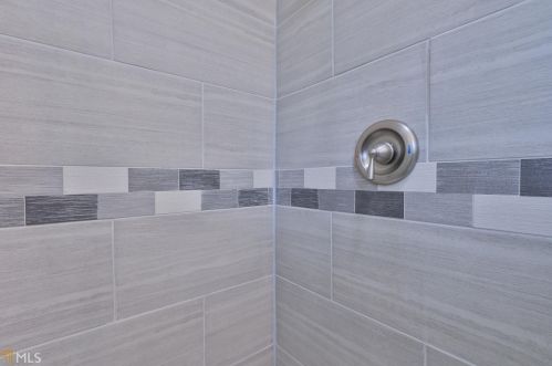 976 Pinehurst Dr, Smyrna GA  30080-4225 exterior